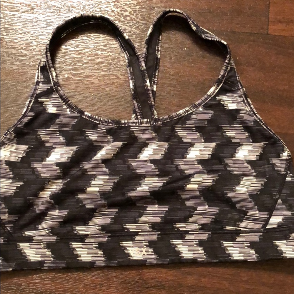 Vs sports bra
